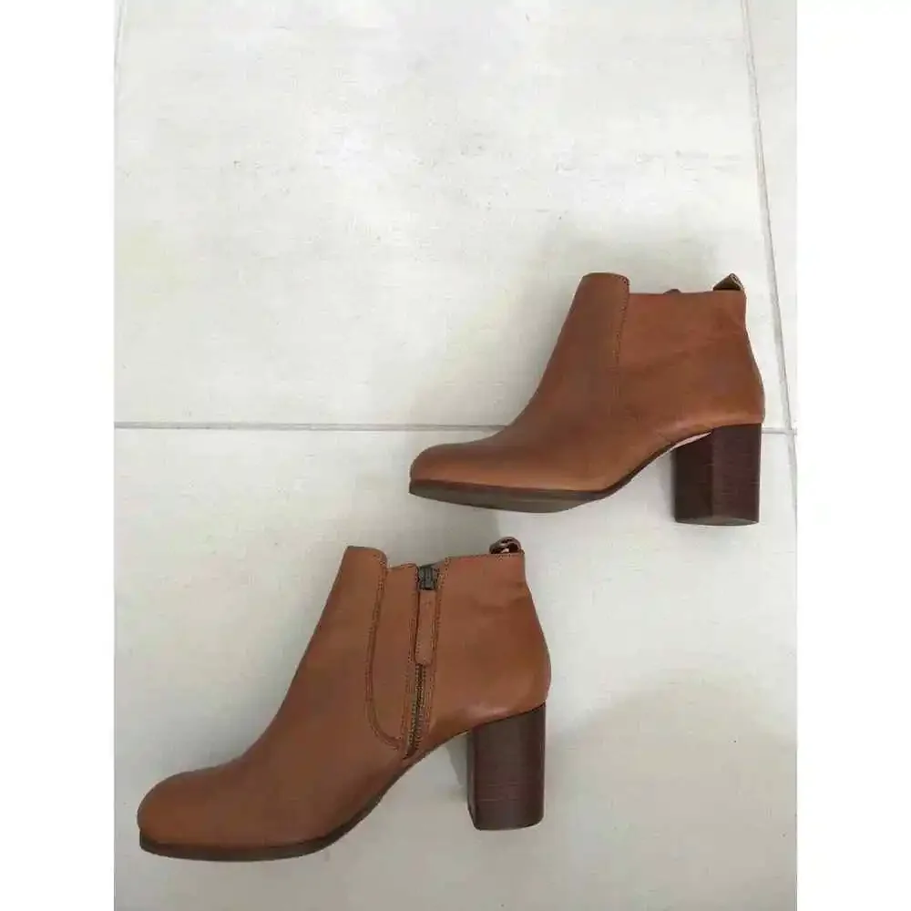 Talbots leather ankle